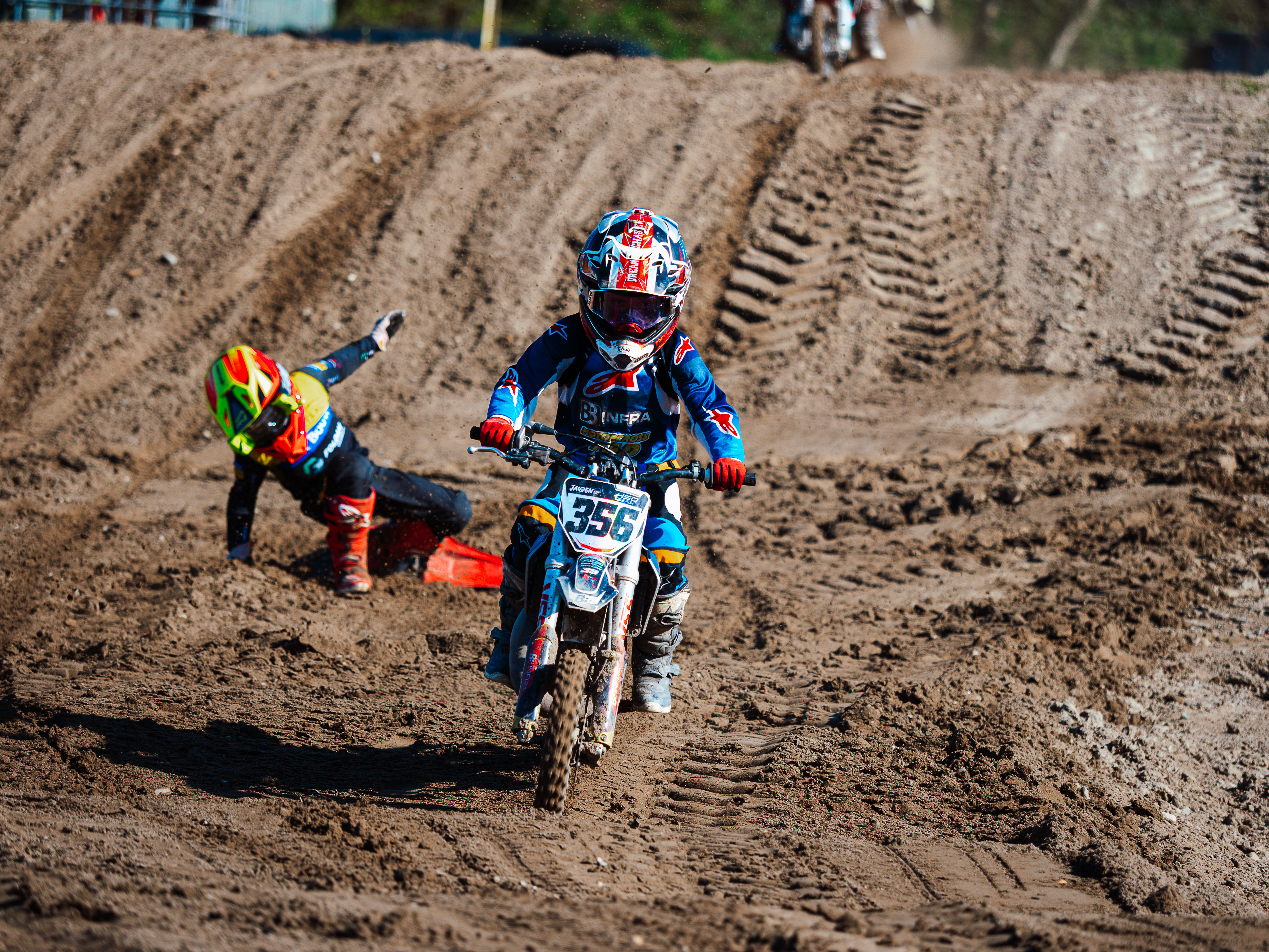 Jayden #356 motocross actie