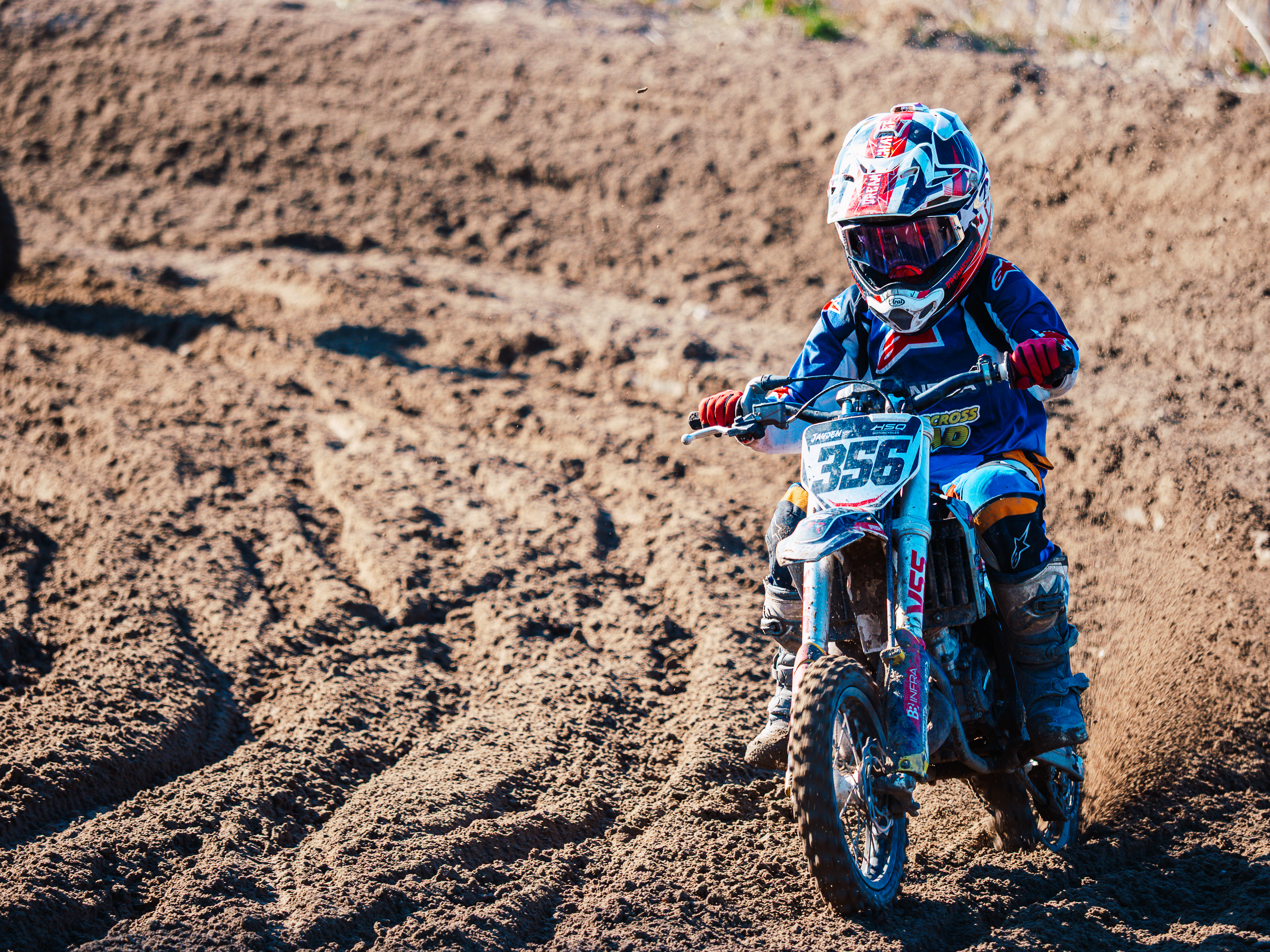 Jayden #356 motocross actie